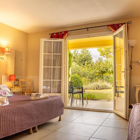 Logis Hotel Des Granges Arles Esterno foto