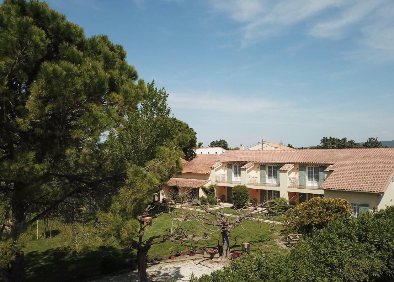 Logis Hotel Des Granges Arles Esterno foto