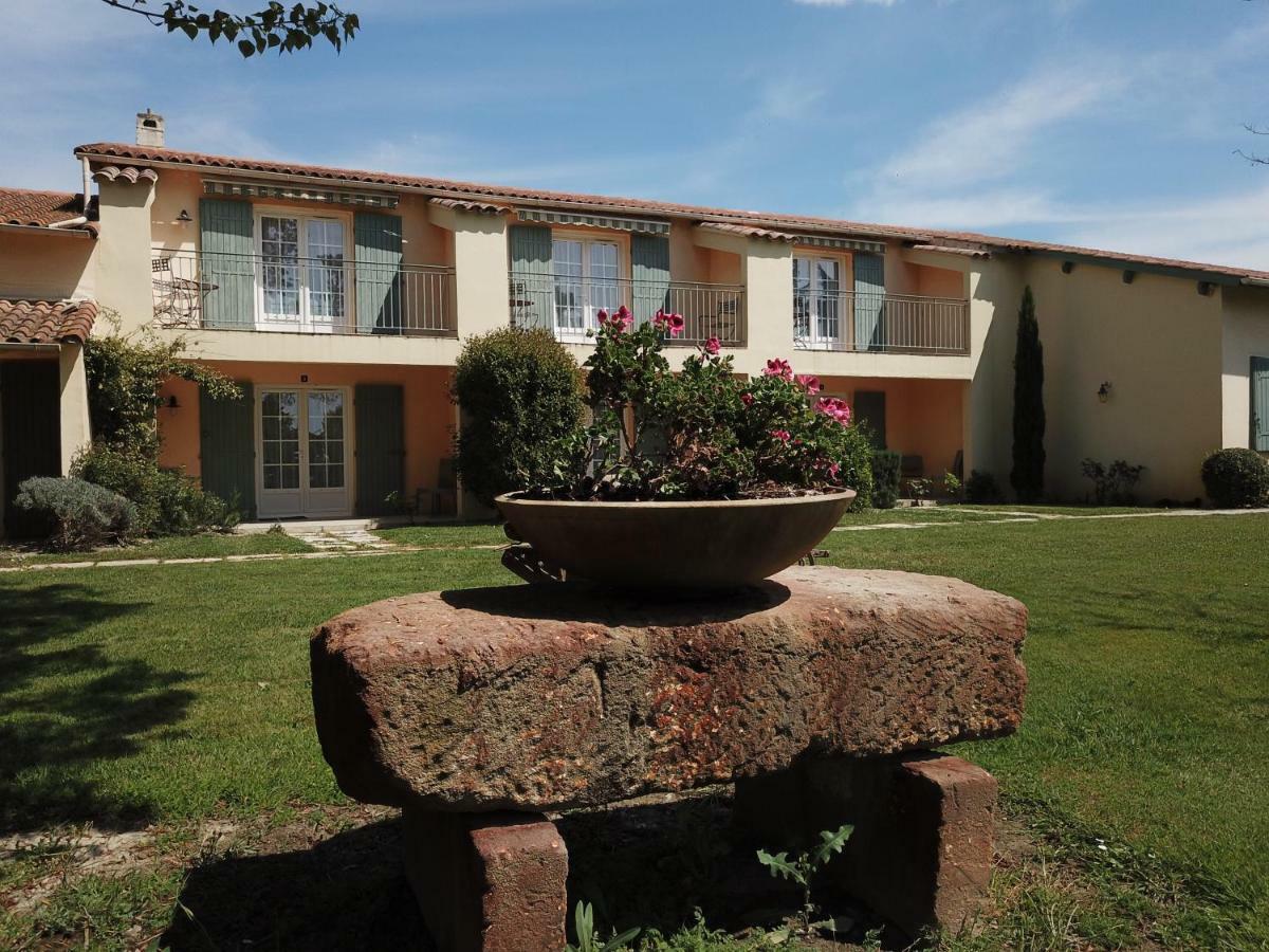 Logis Hotel Des Granges Arles Esterno foto